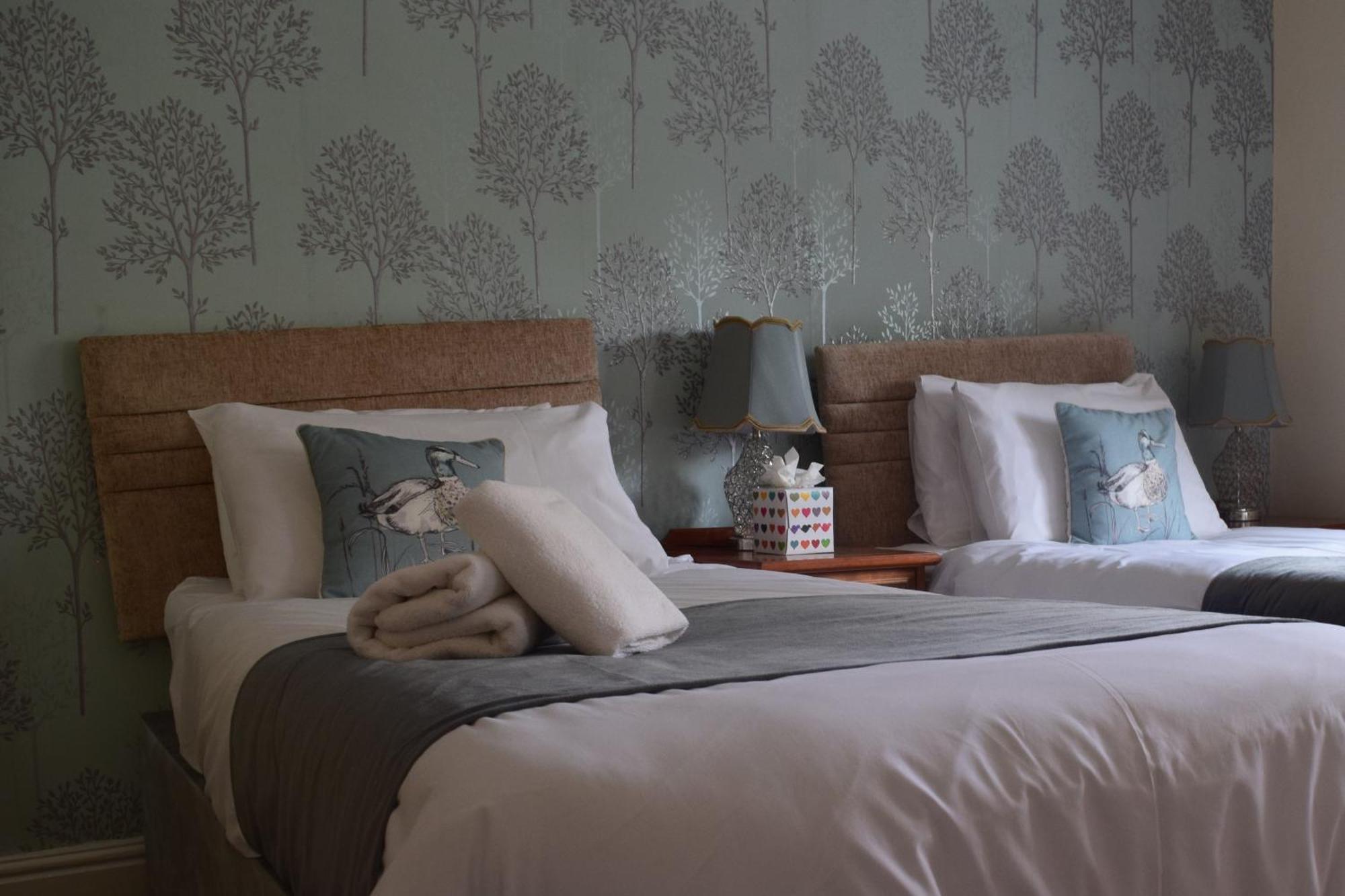 East Ayton Lodge Hotel, Scarborough Bagian luar foto